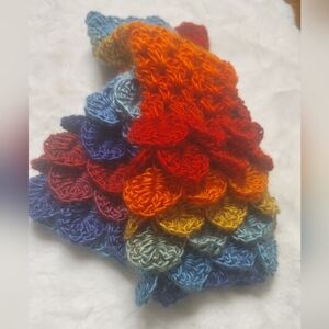 Just in! Handmade Dragonscale Fingerless Texting Gloves Bright Beautiful Rainbow